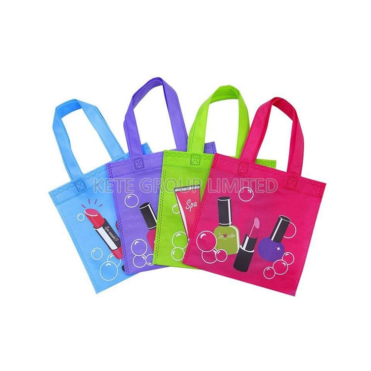 KETE Non Woven Loop Handle Bag Making Machine sample 1