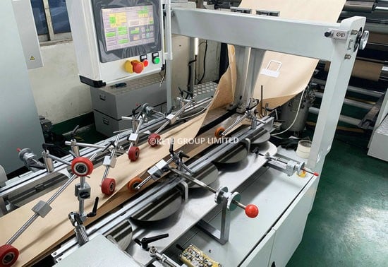 Machine de fabrication de sacs à provisions en papier Formage de tubes